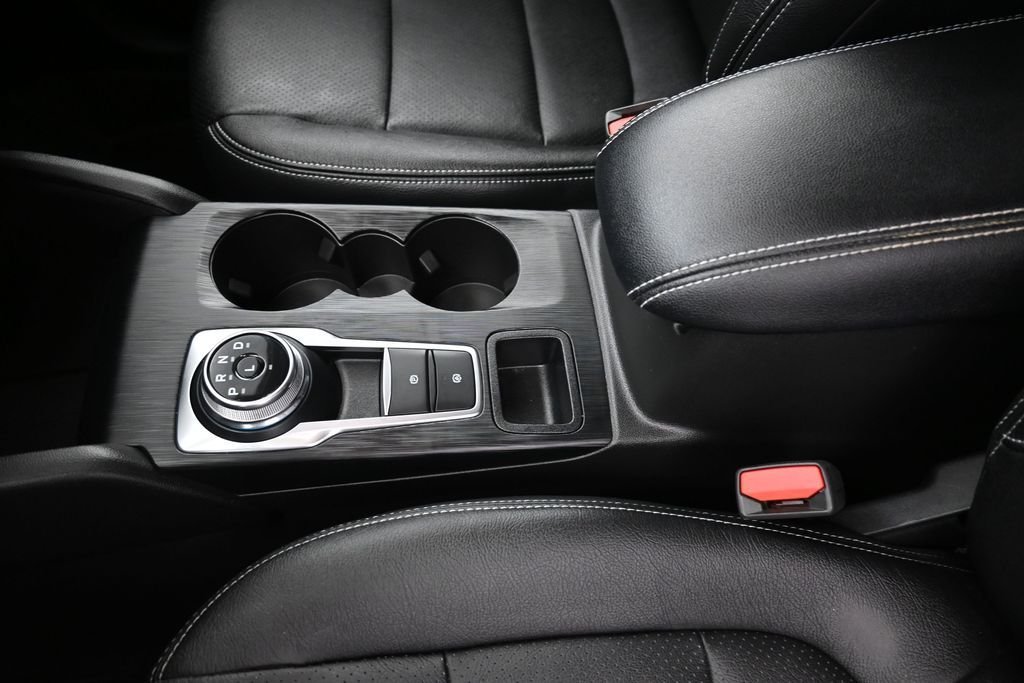 Used 2025 Silver Ford Active image 20