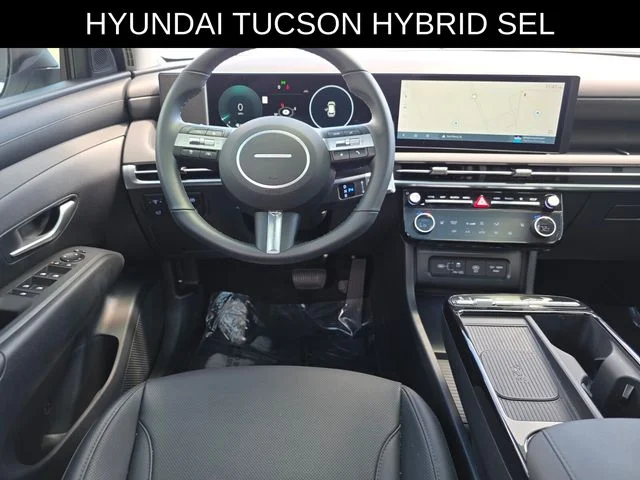 Used 2025 White Hyundai SEL Convenience image 21