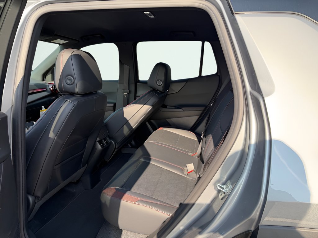 2027 Chevrolet Equinox RS - Photo 21