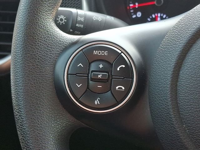 Used 2022 Gray Kia LX image 22