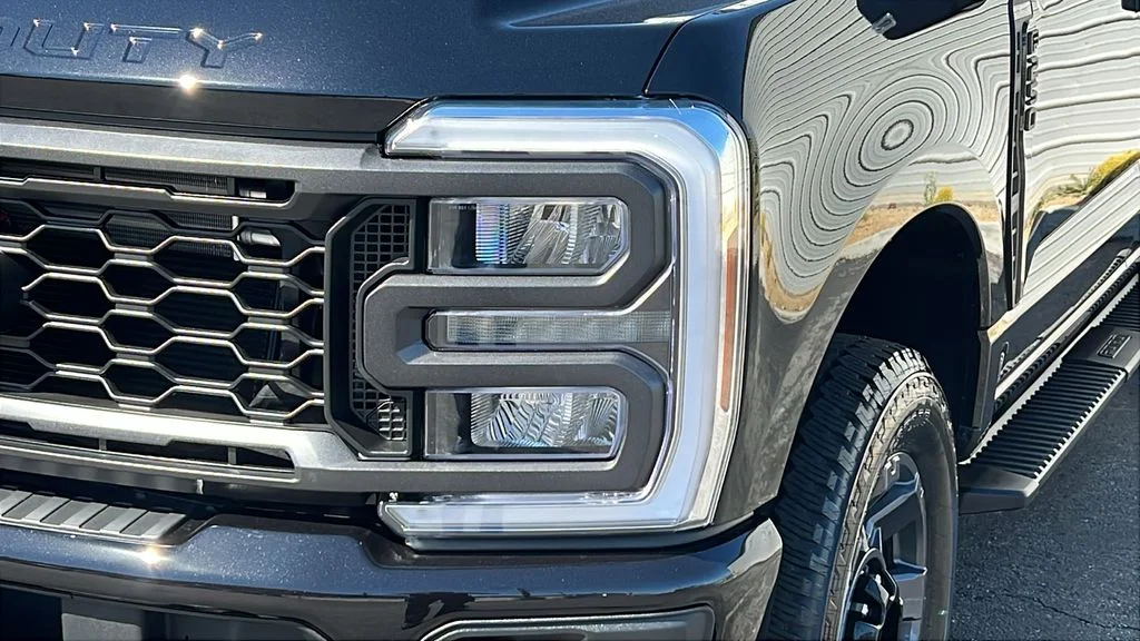 New 2026 Agate Black Metallic Ford F-250® XL image 3