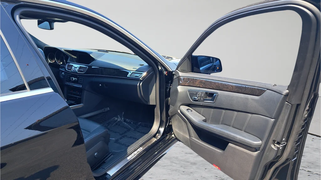 Used 2014  Mercedes-Benz E 63 S AMG® image 26