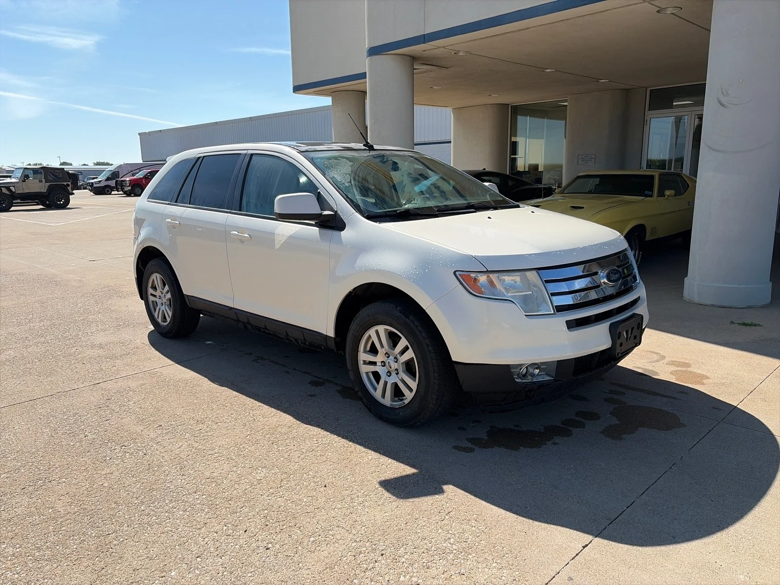 Used 2008 Ford Edge SEL with VIN 2FMDK38C18BA97811 for sale in Eureka, IL