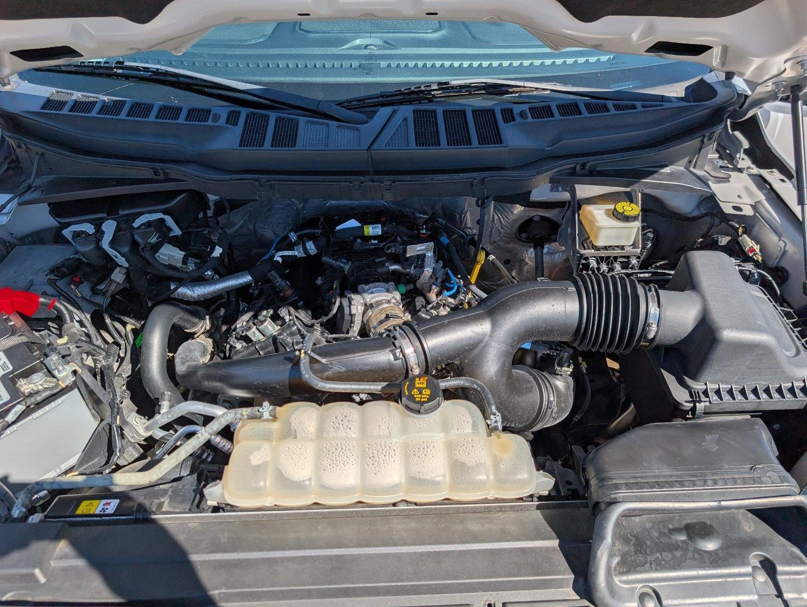 Used 2021 Space White Ford XLT image 39