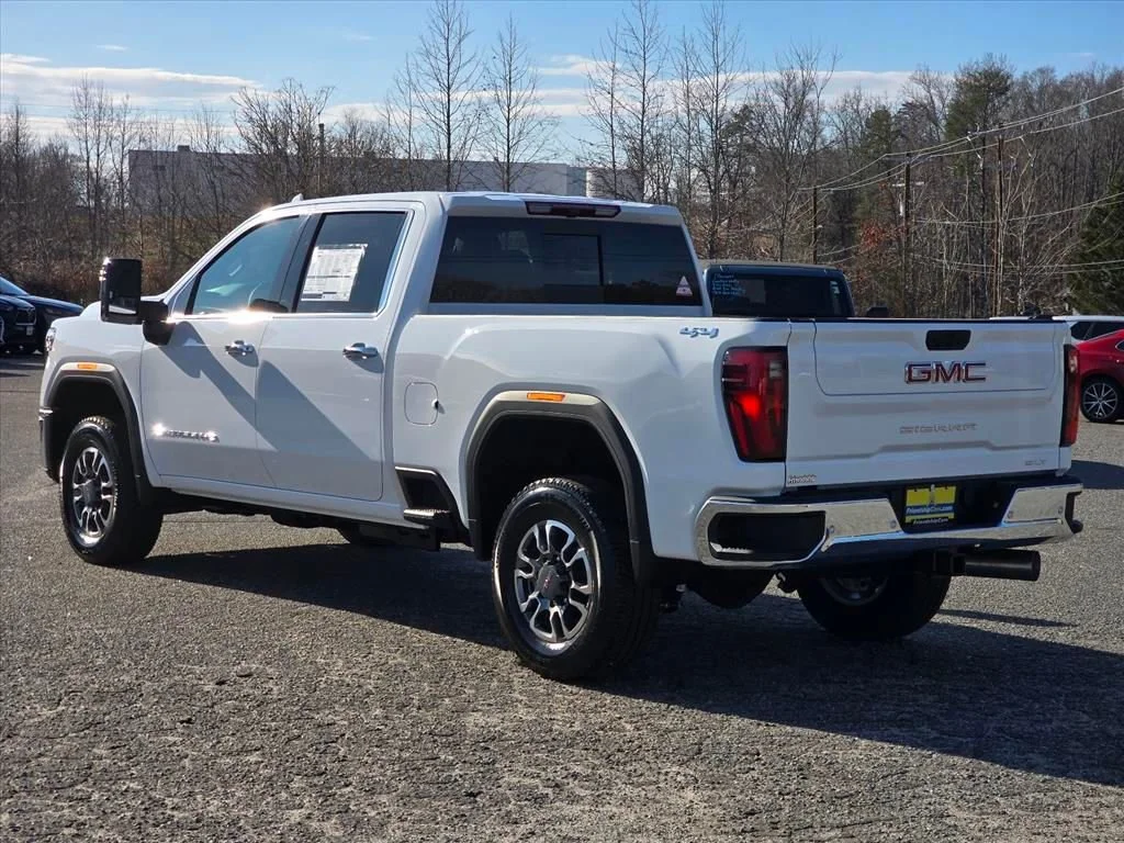 New 2026 Summit White GMC SLT image 19