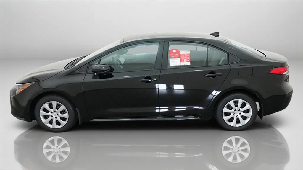 New 2027 Inked Toyota LE image 2