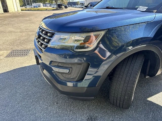 Used 2017 Blue Ford Base image 32