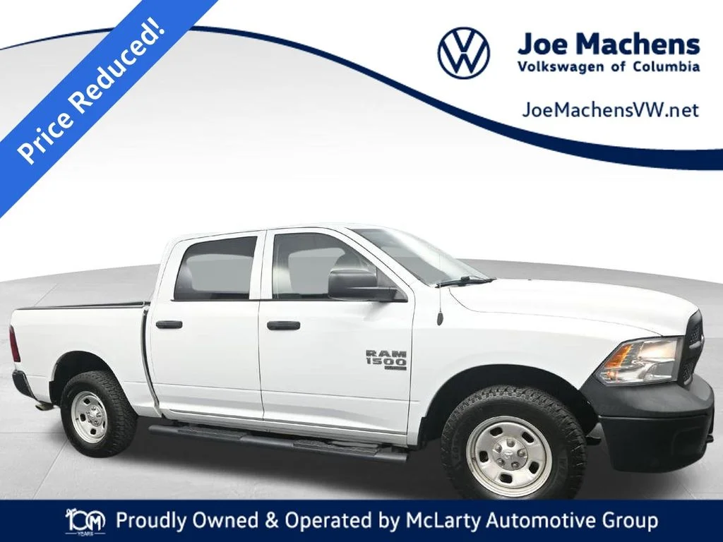 2019 RAM 1500 Classic Tradesman 4x4 Crew Cab 5'7's photo