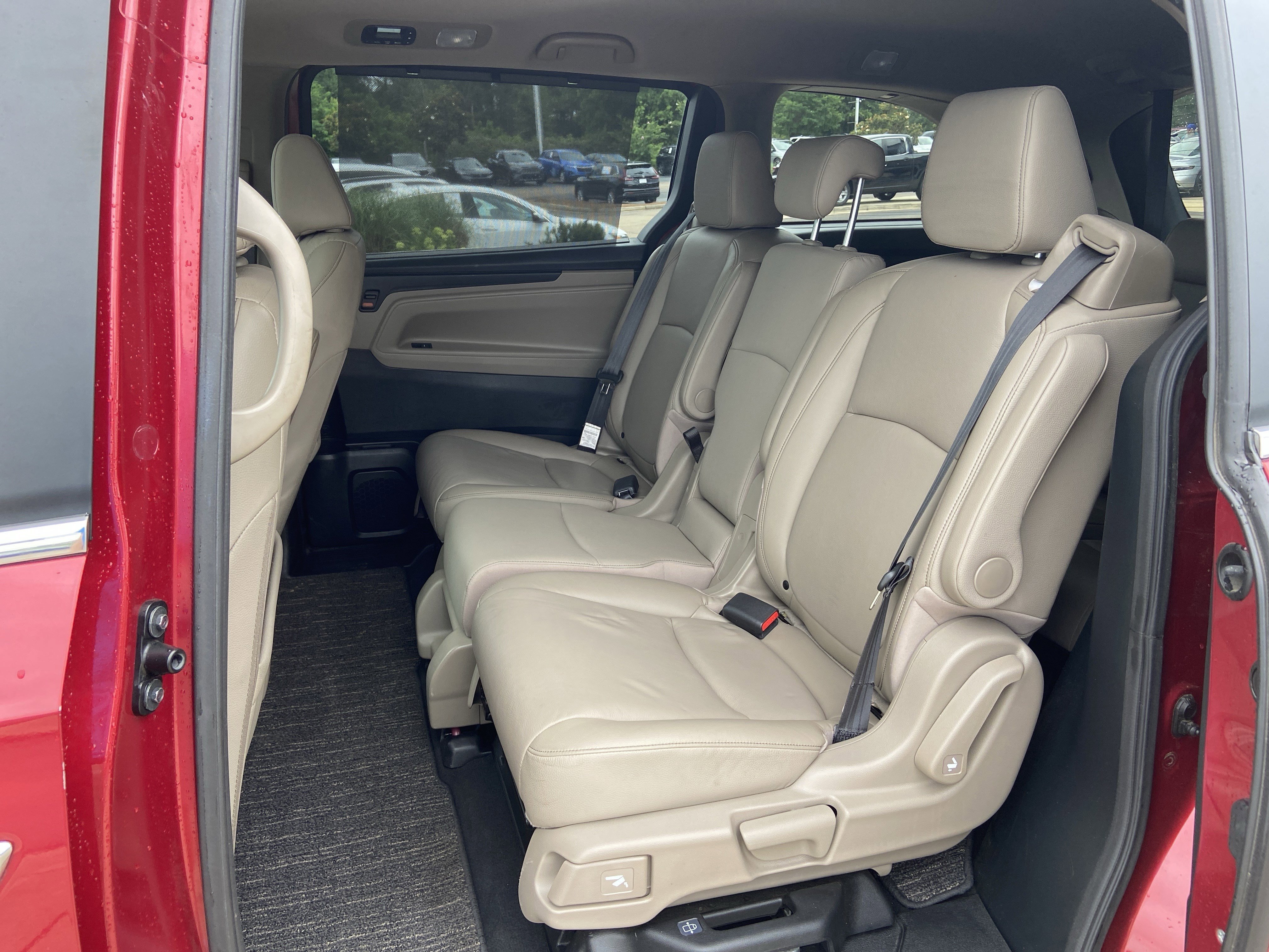 Used 2023 Radiant Red Metallic II Honda EX-L image 16