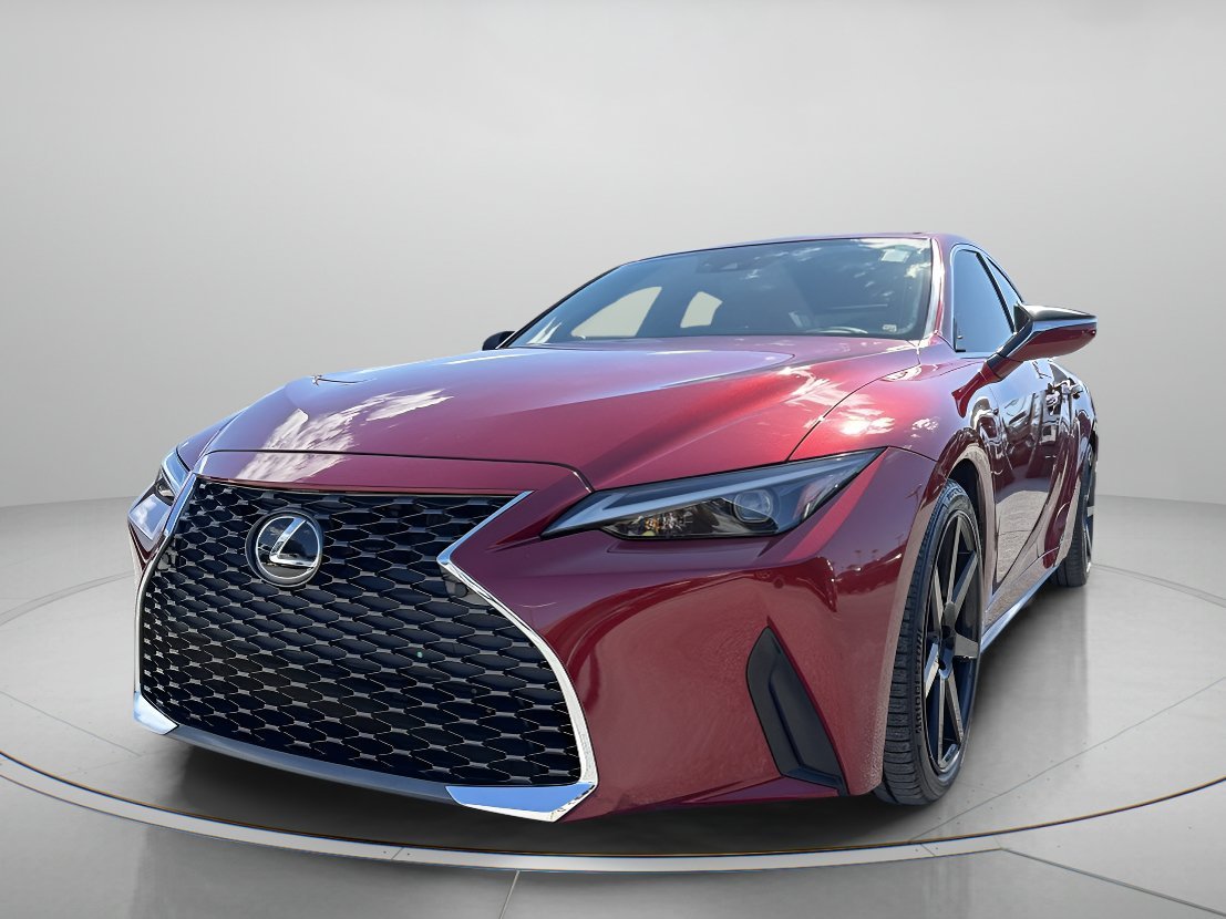 2022 Lexus IS