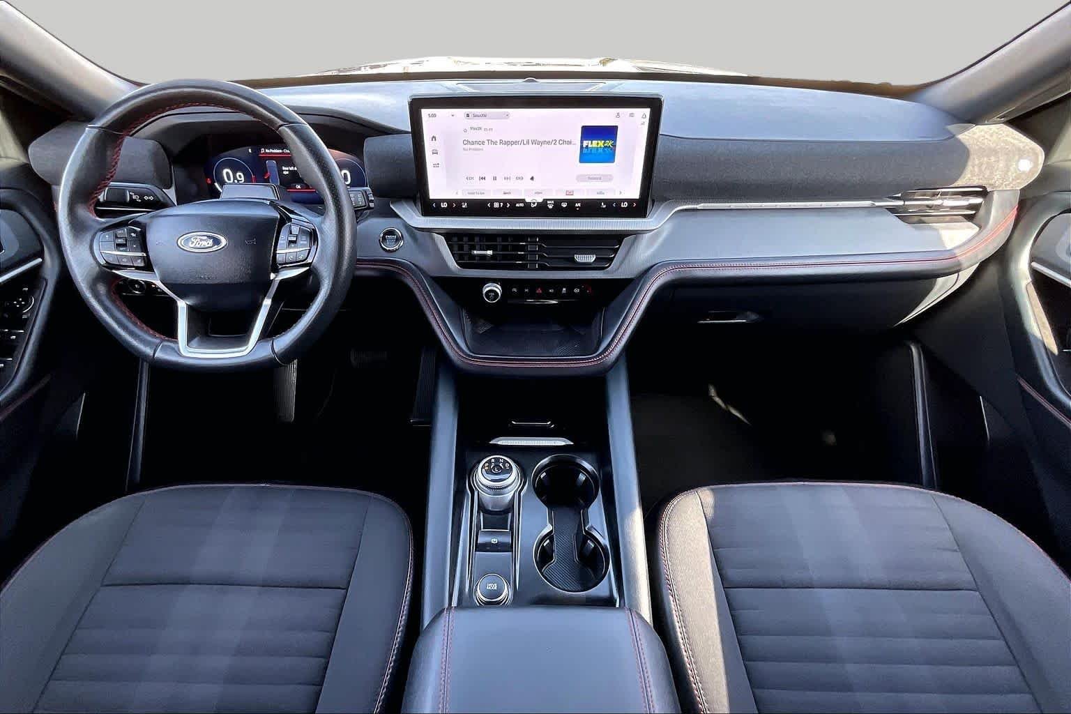 Used 2025 Agate Black Ford ST-Line image 15