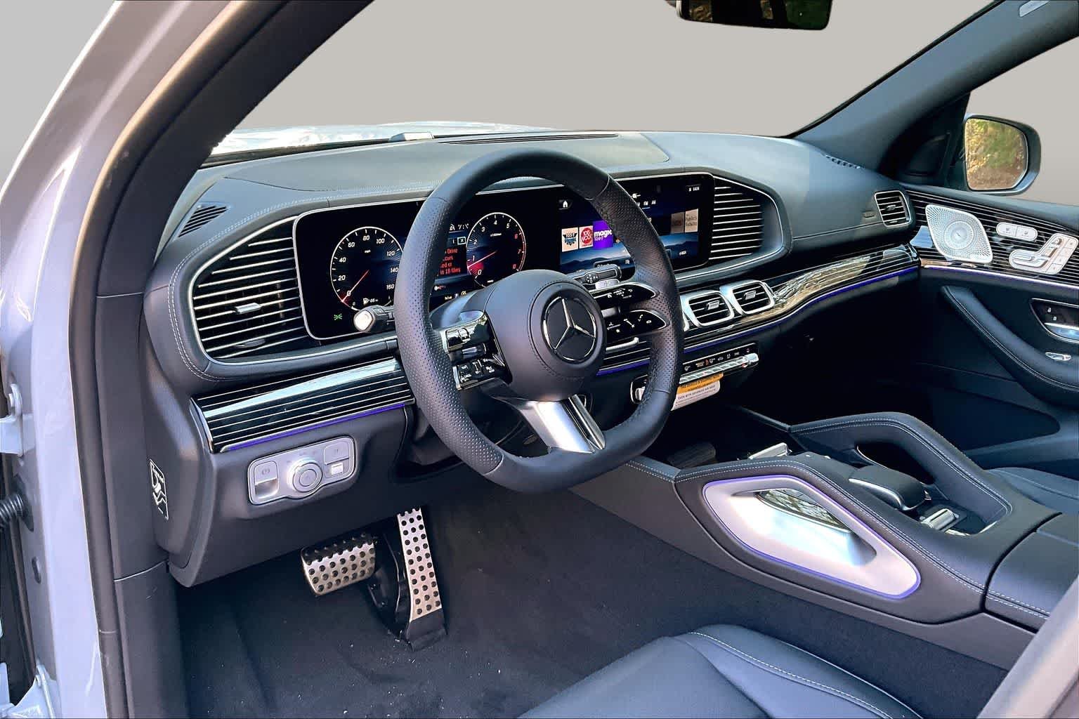 New 2026 MANUFAKTUR Alpine Grey Mercedes-Benz GLS 450 image 10