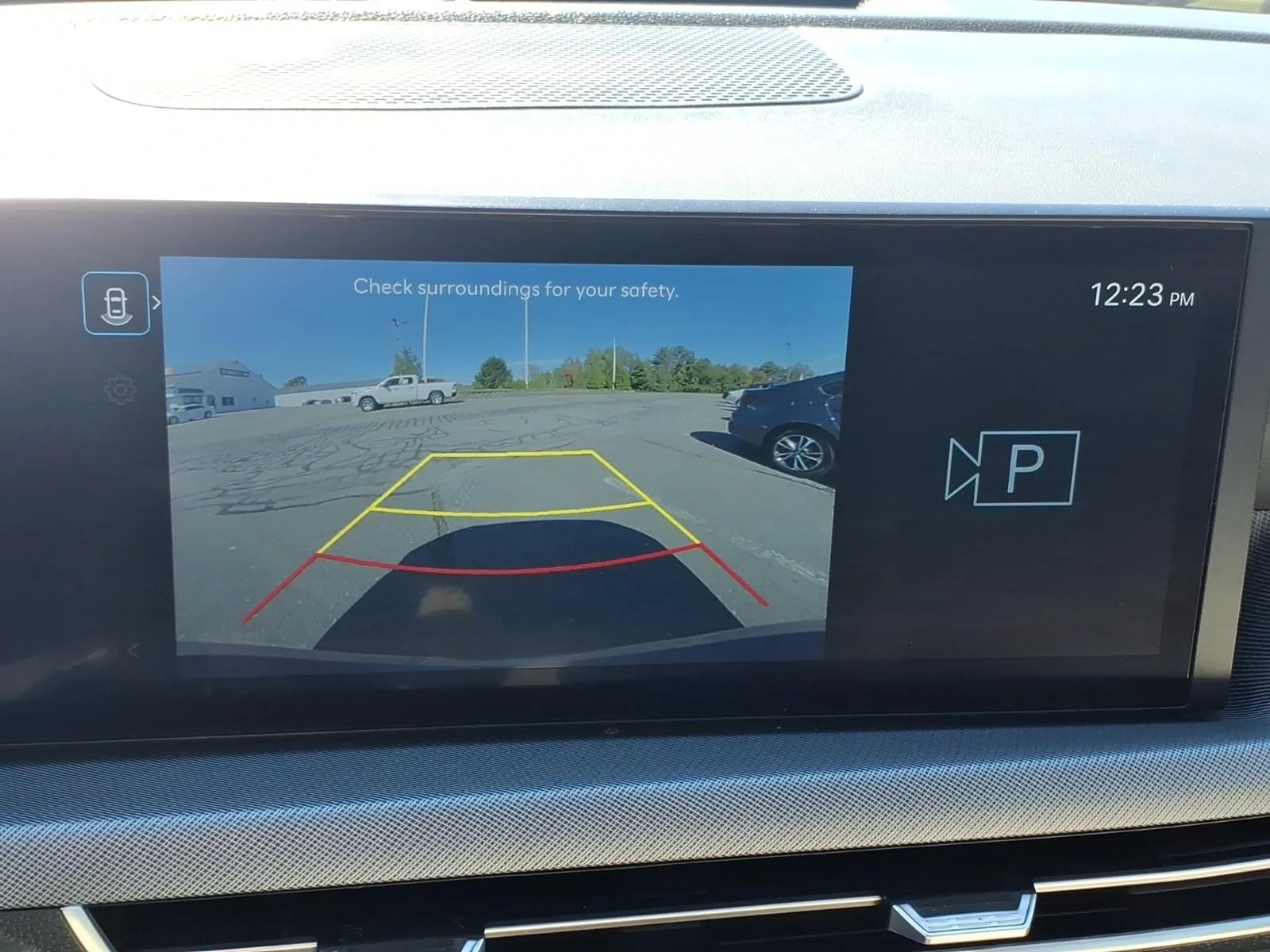 Used 2025 Blue Hyundai SEL image 25