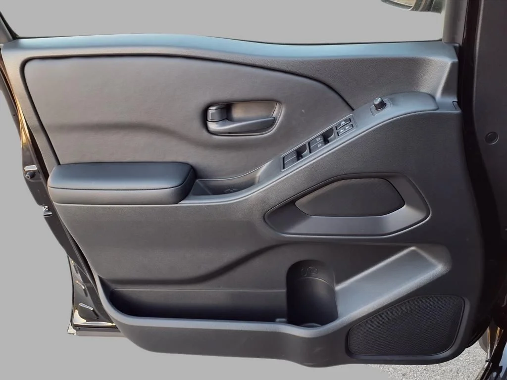 2026 Nissan Frontier SV - Photo 14