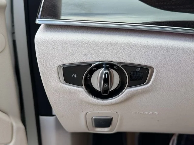 Used 2020 Polar White Mercedes-Benz E 450 image 25