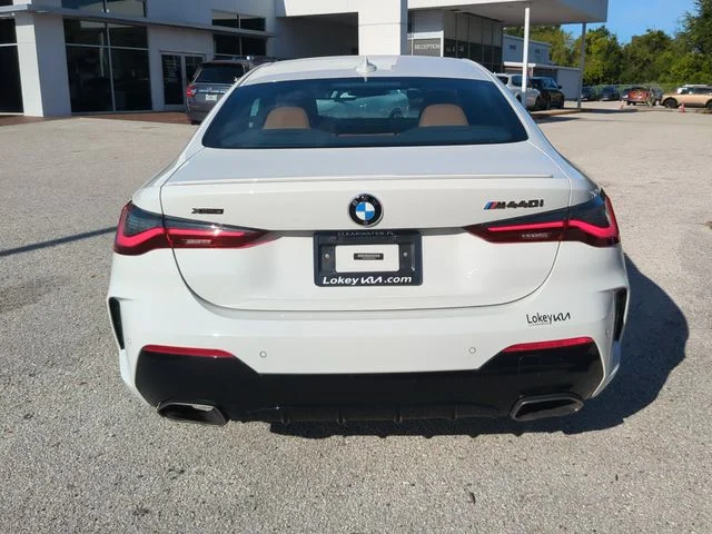 Used 2021 White BMW M440i xDrive image 5