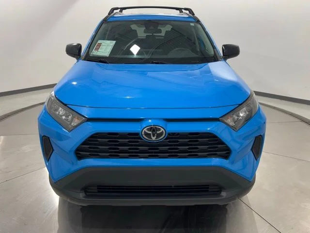 Used 2020 Blue Toyota LE image 8
