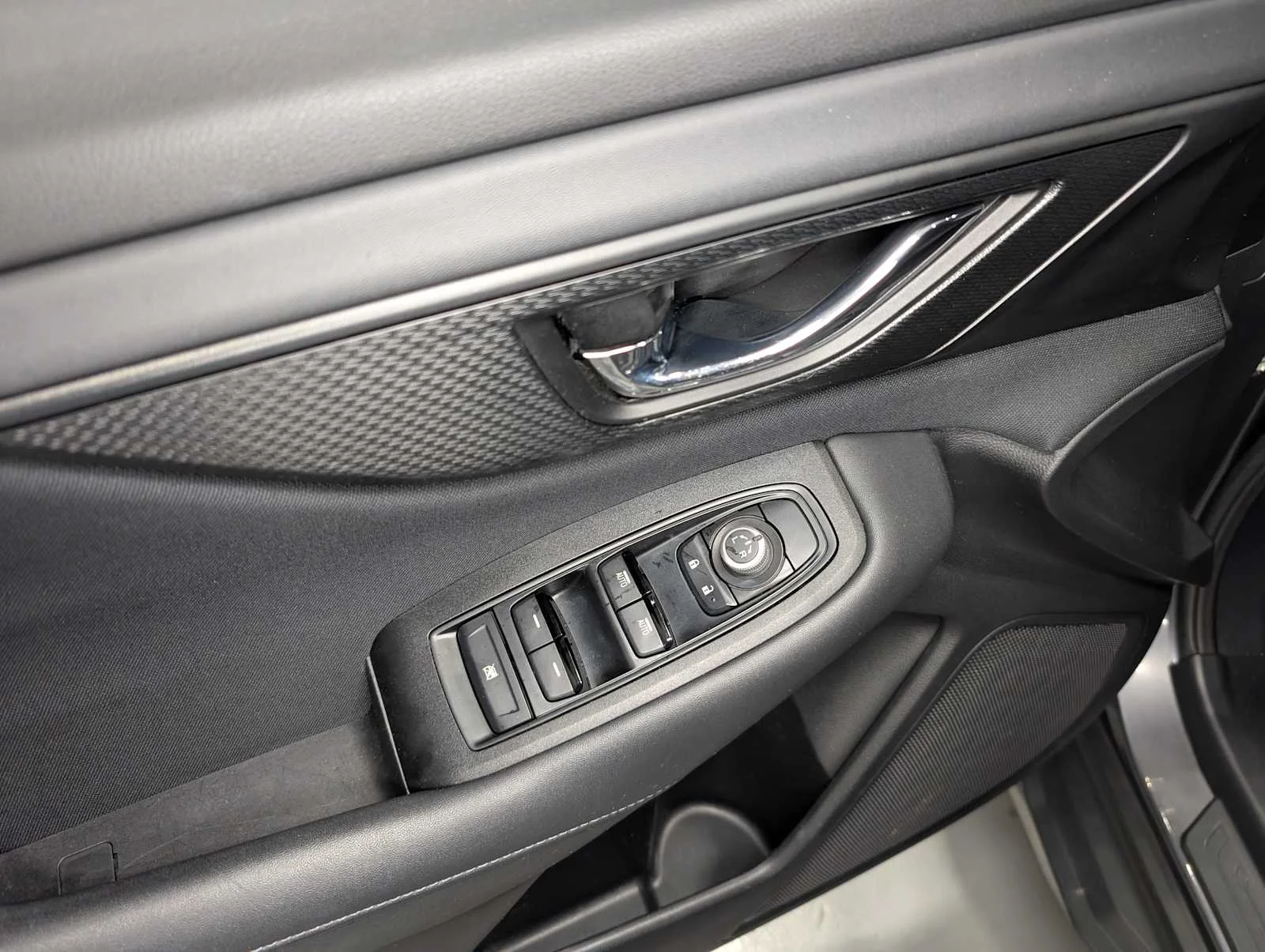 Used 2021 Magnetite Gray Metallic Subaru Premium image 36