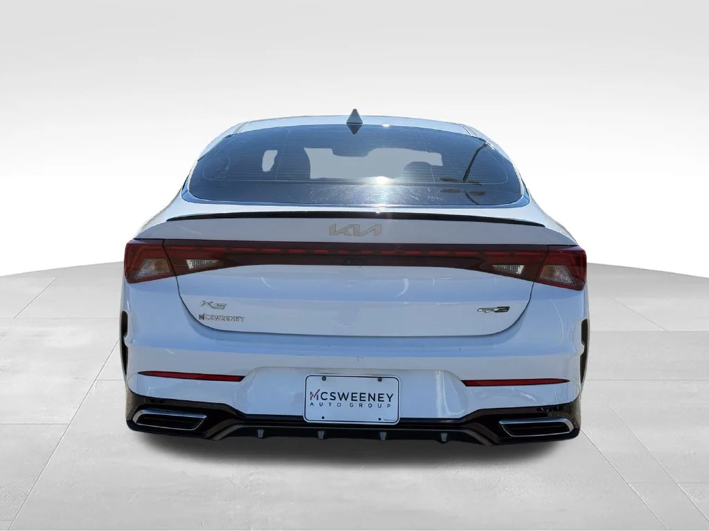 Used 2022 White Kia GT-Line image 27