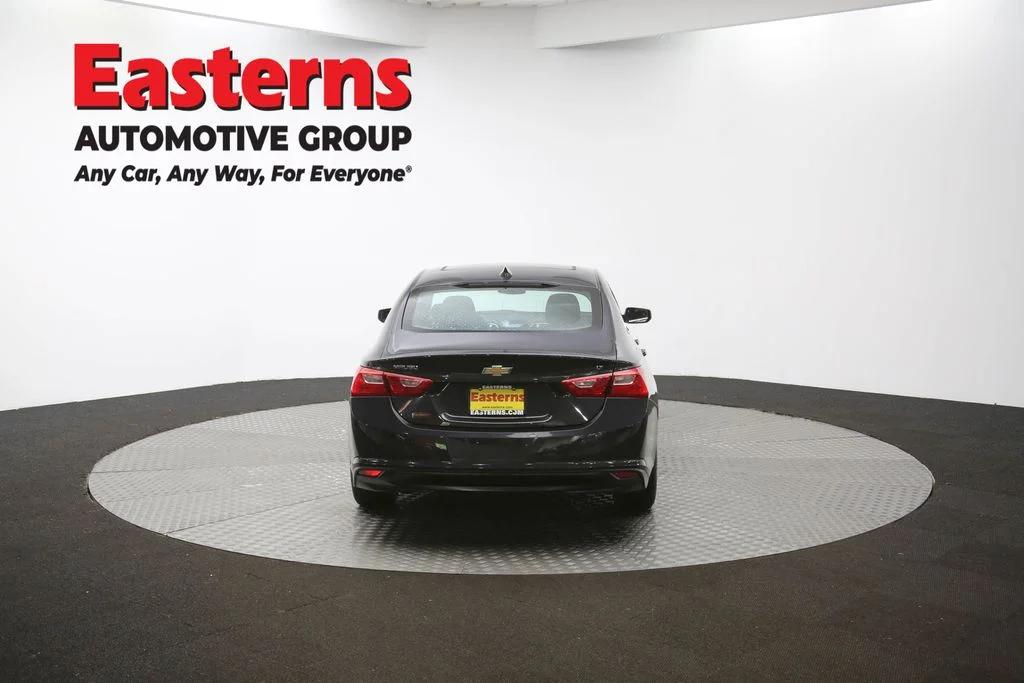Used 2023 Gray Chevrolet LT image 37