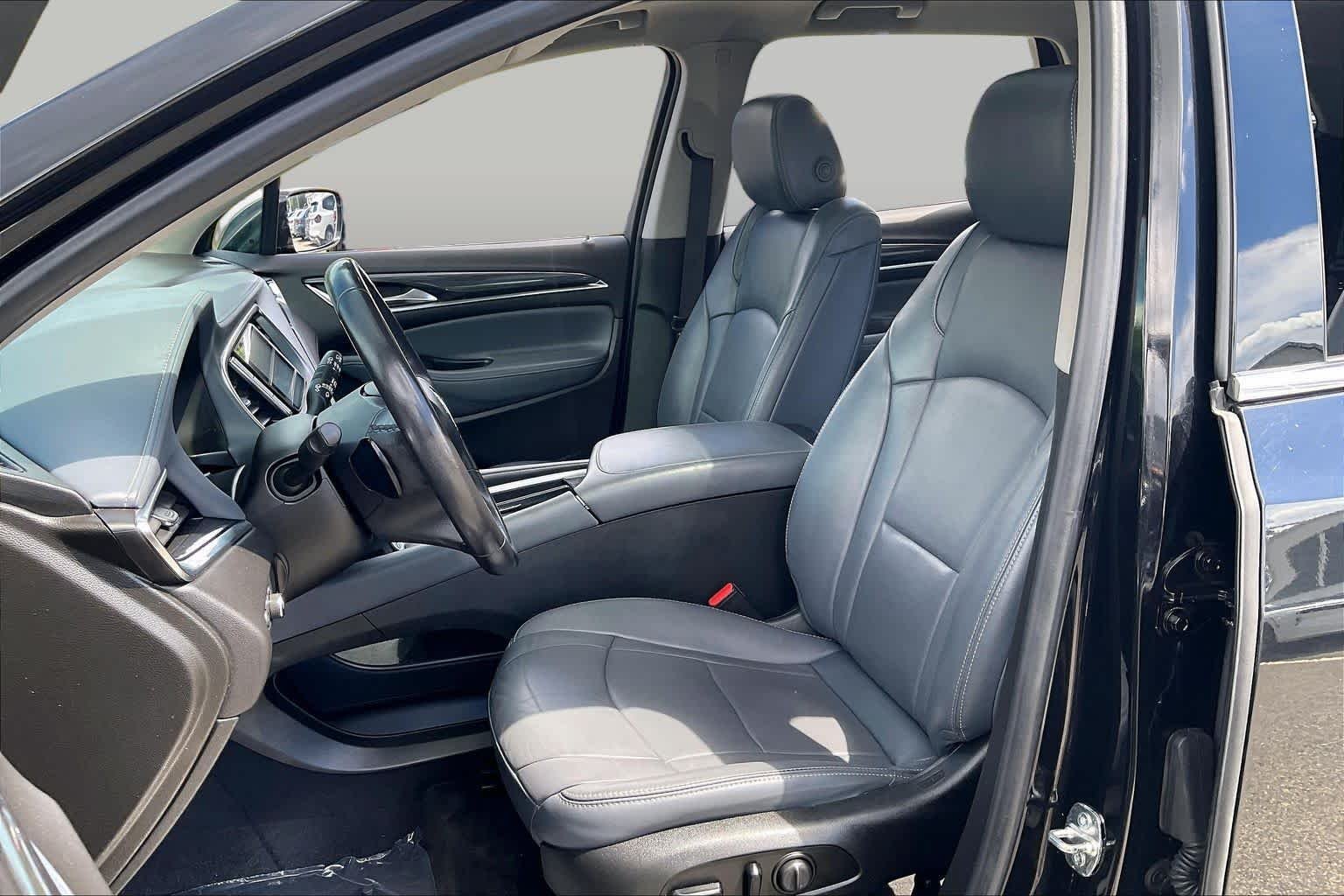 Used 2019 Ebony Twilight Metallic Buick Essence image 7