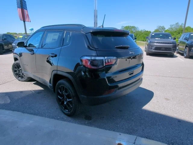 New 2026 Black Jeep Latitude image 26