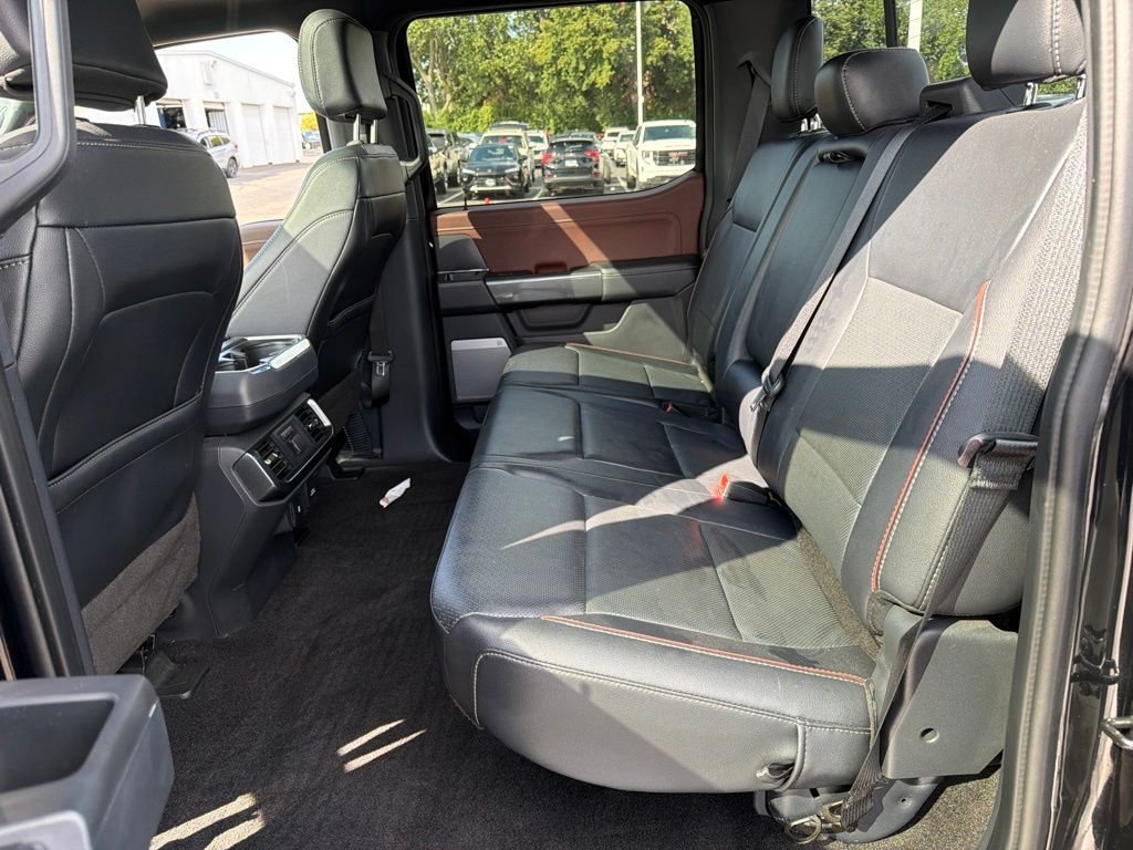 Used 2022 Black Ford Lariat image 19