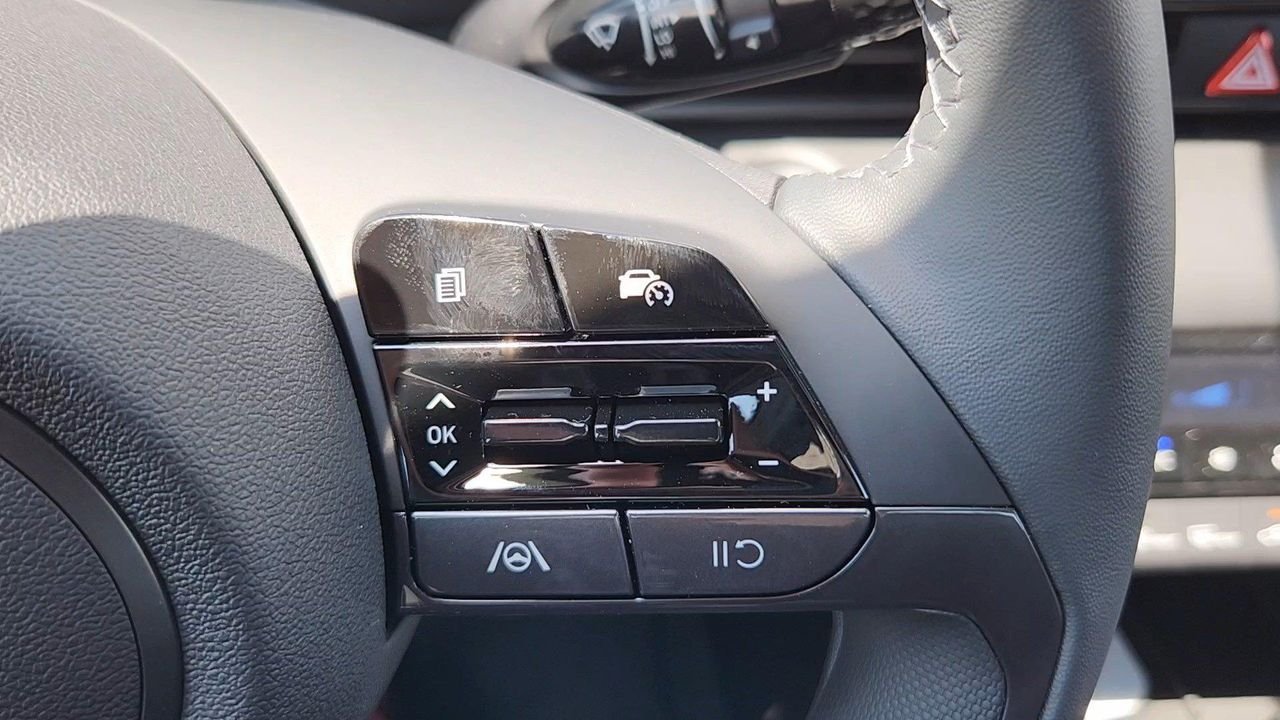 New 2026 Amazon Gray Hyundai SEL Sport image 12