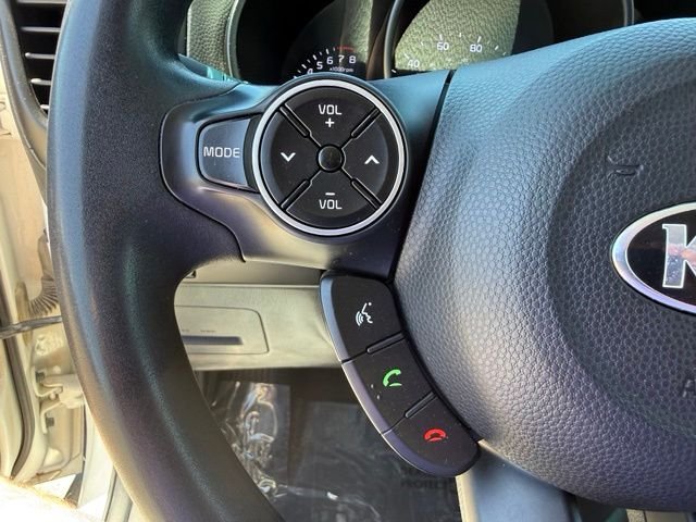 2016 Kia Soul + - Photo 16