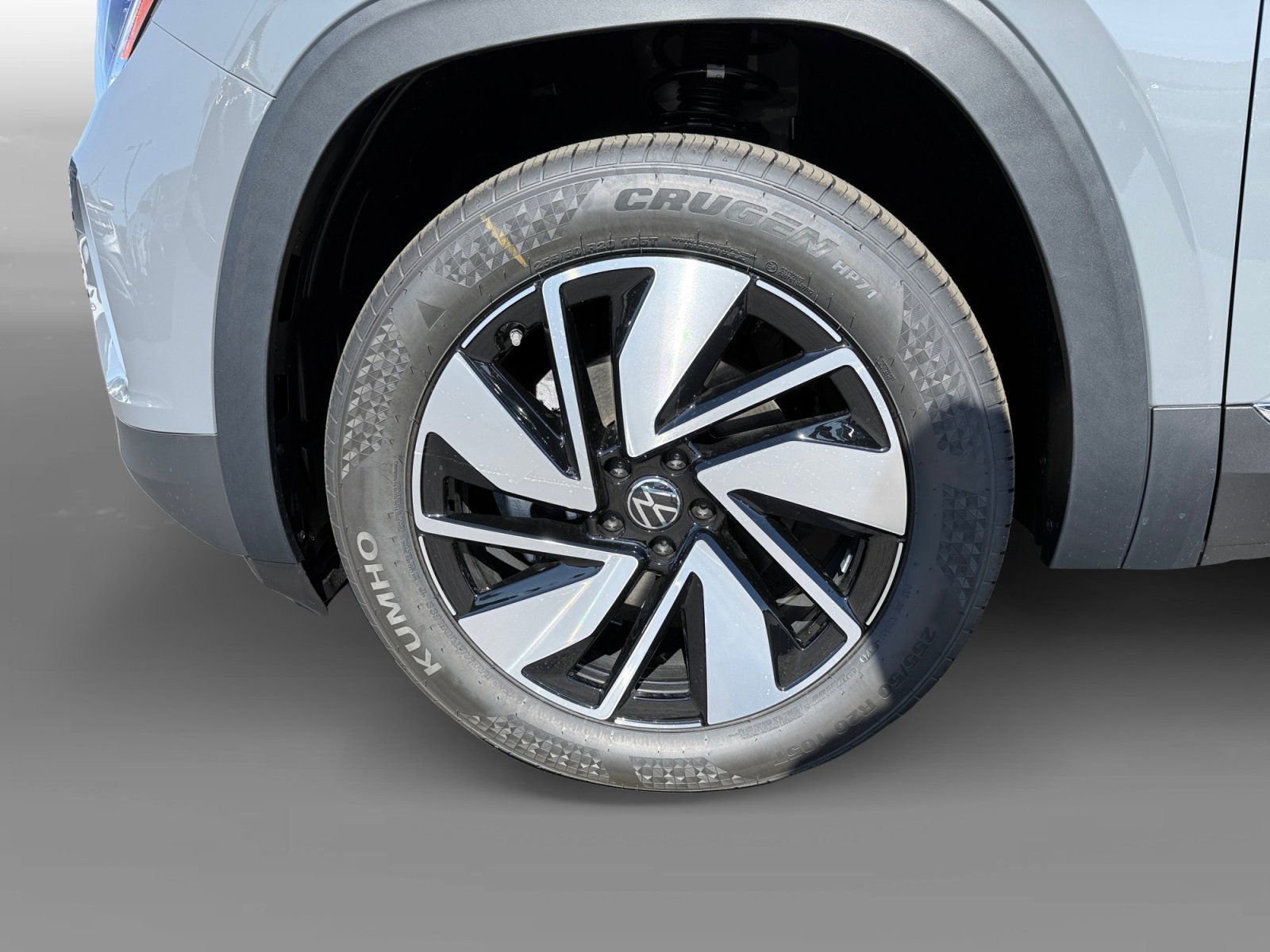 New 2026 Pure Gray Volkswagen 2.0T SEL image 9