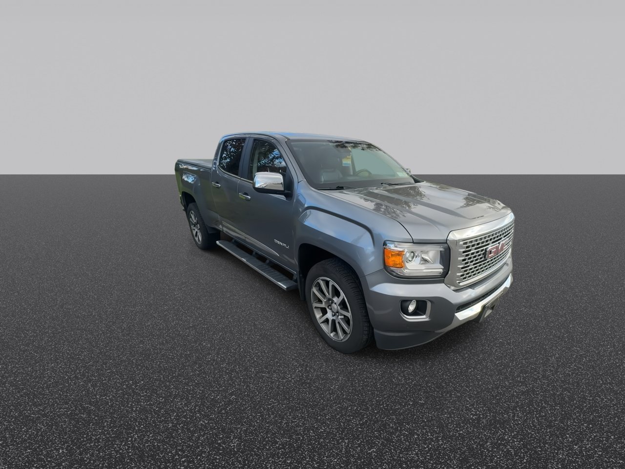 Used 2020 Satin Steel Metallic GMC 4WD Denali image 2