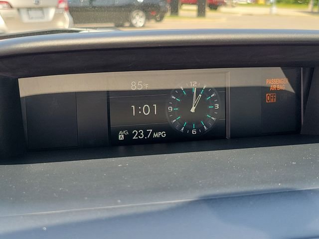Used 2017 Gray Subaru 2.5i image 18