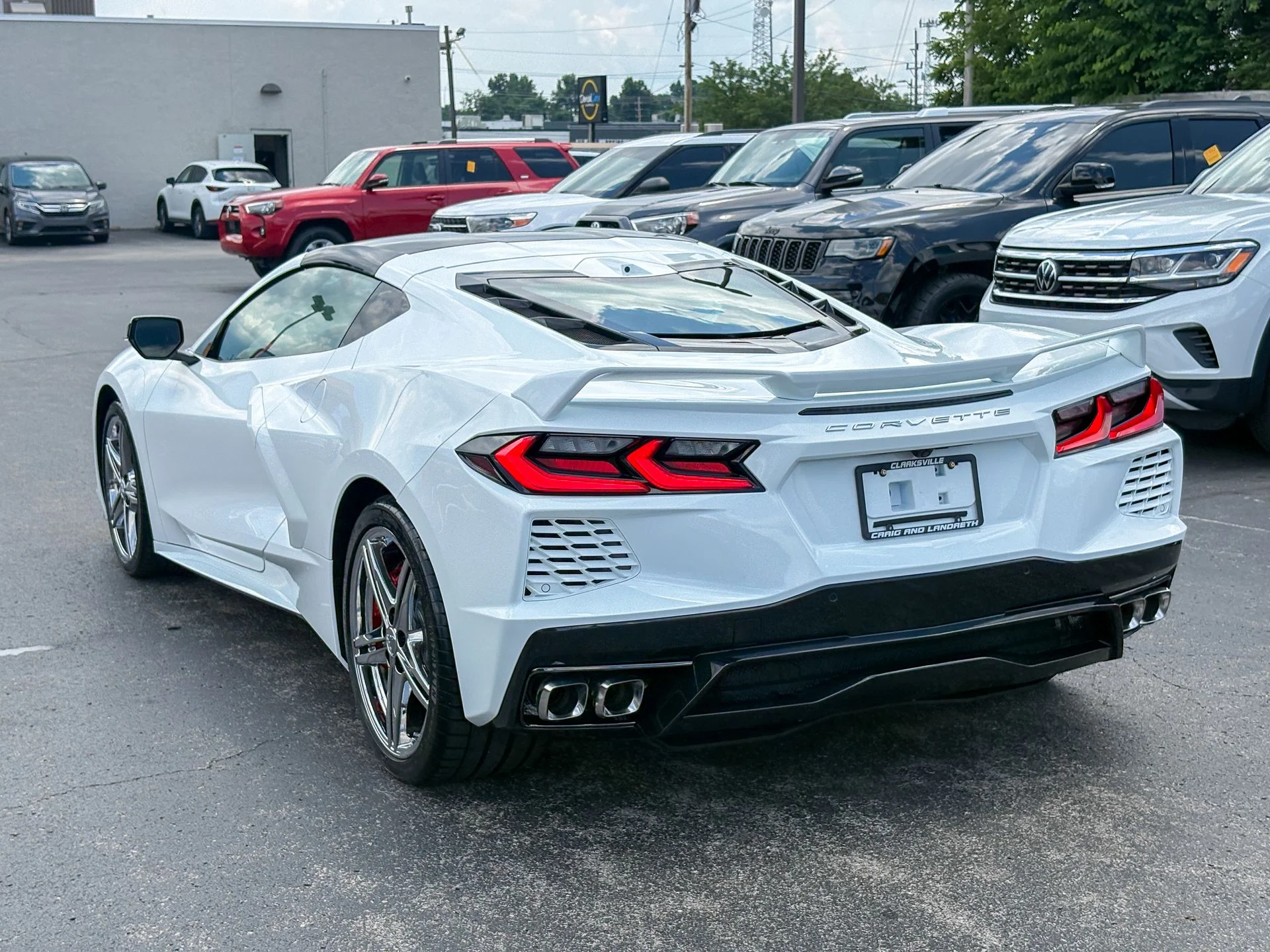 Used 2024 White Chevrolet Stingray image 14