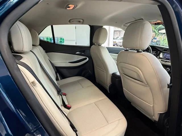 Used 2023 Blue Buick Preferred image 16