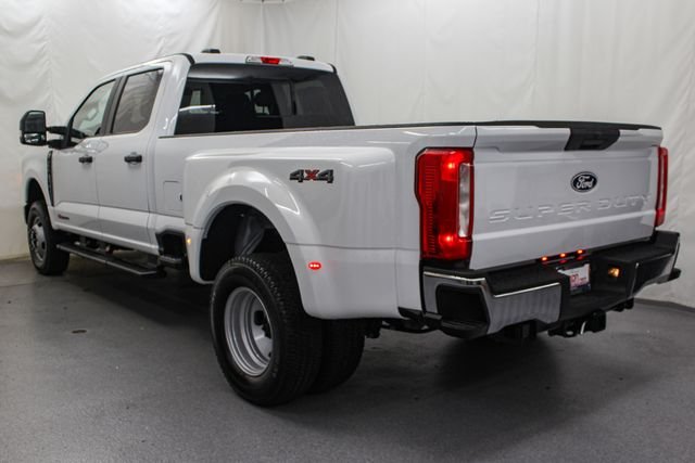 New 2027 White Ford XL image 6