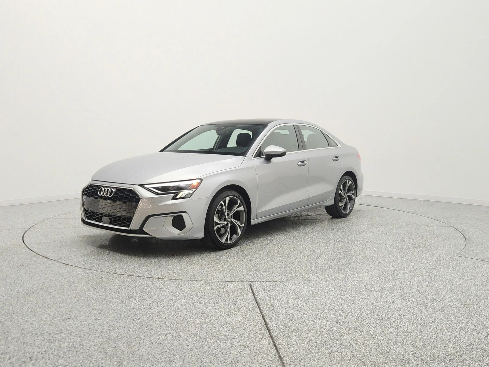 Used 2022 Florett Silver Metallic Audi Premium Plus 40 TFSI image 1