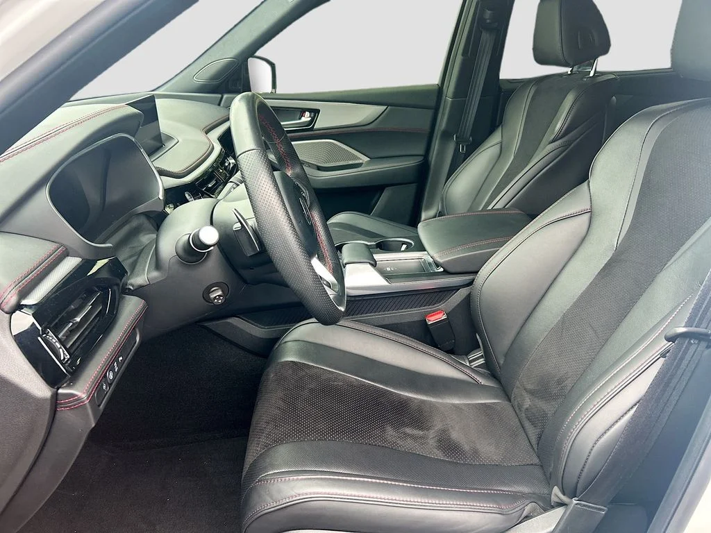 Used 2023 Platinum White Pearl Acura w/A-Spec Package image 23