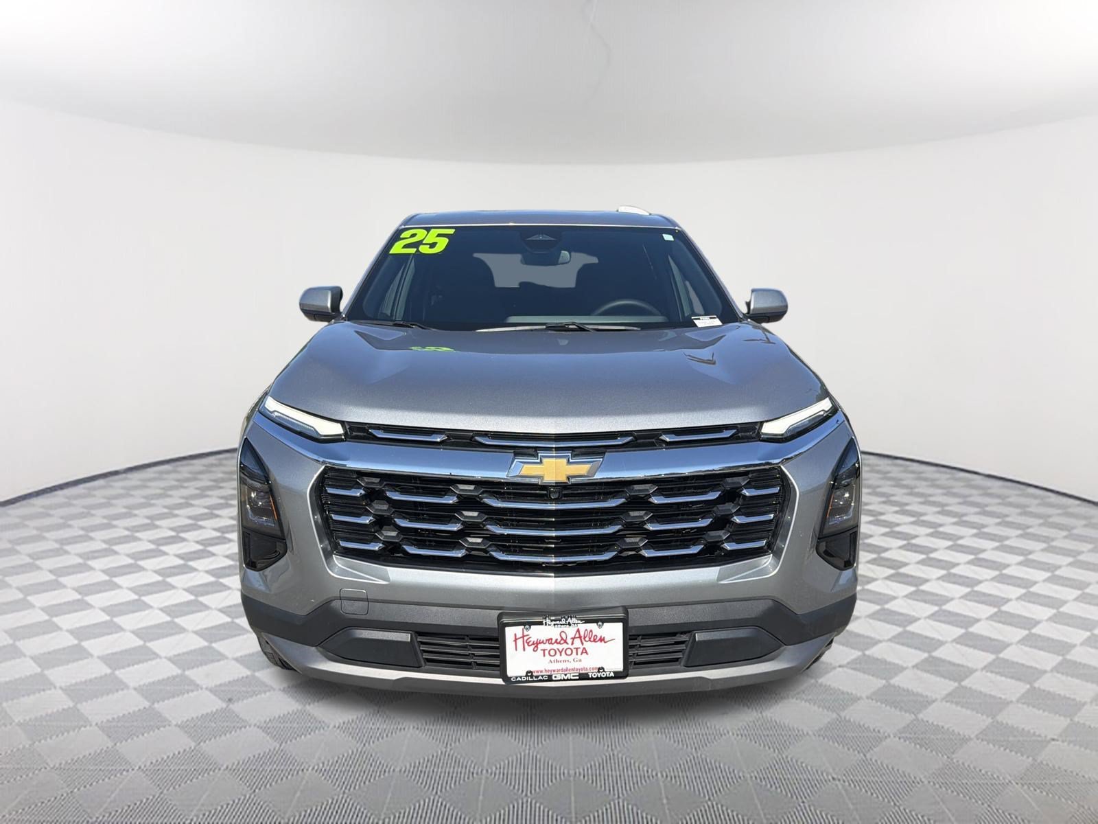 Used 2025 Sterling Gray Metallic Chevrolet LT image 2