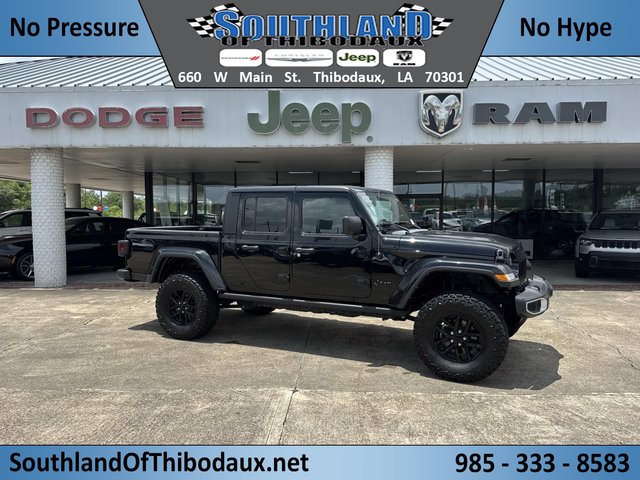 2022 Jeep Gladiator Sport S