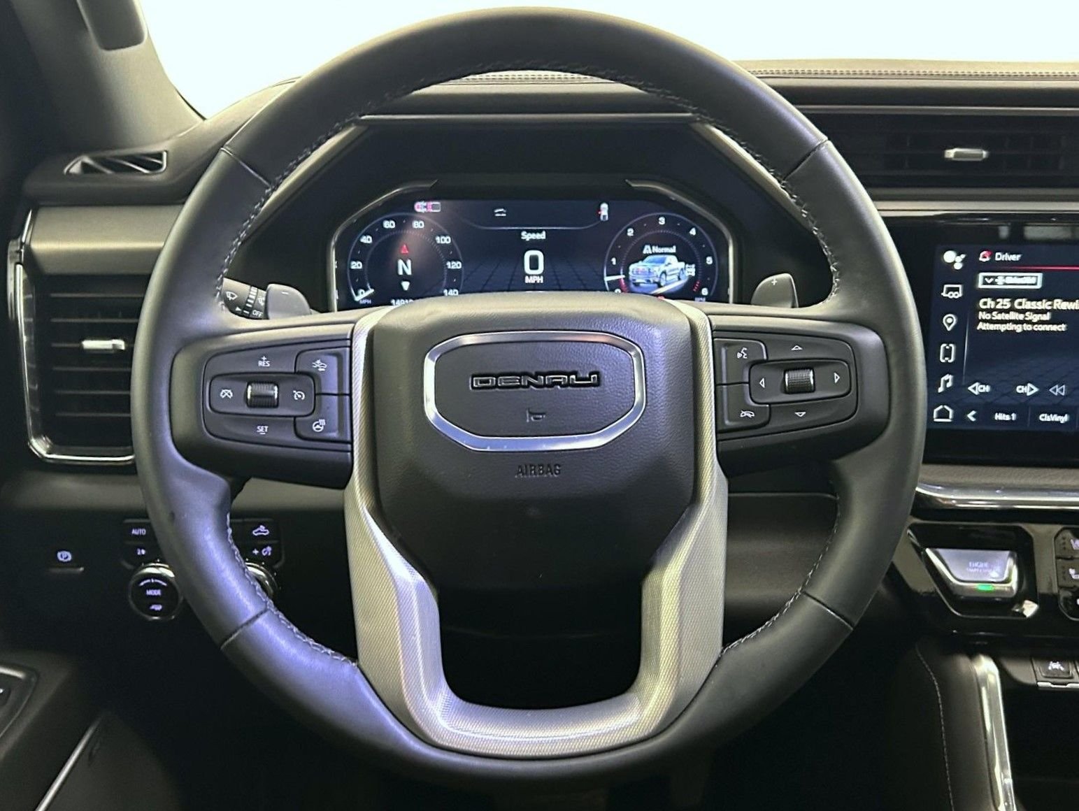Used 2024 White GMC Denali image 12