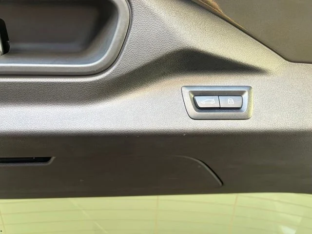 Certified Used 2026 Green BMW xDrive40i image 47