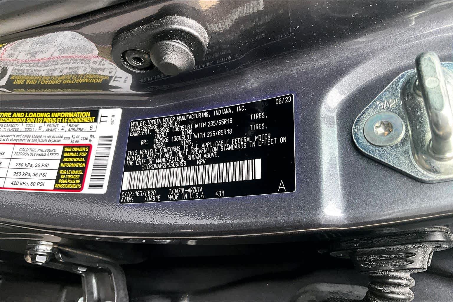 Used 2023 Magnetic Gray Metallic Toyota L image 34