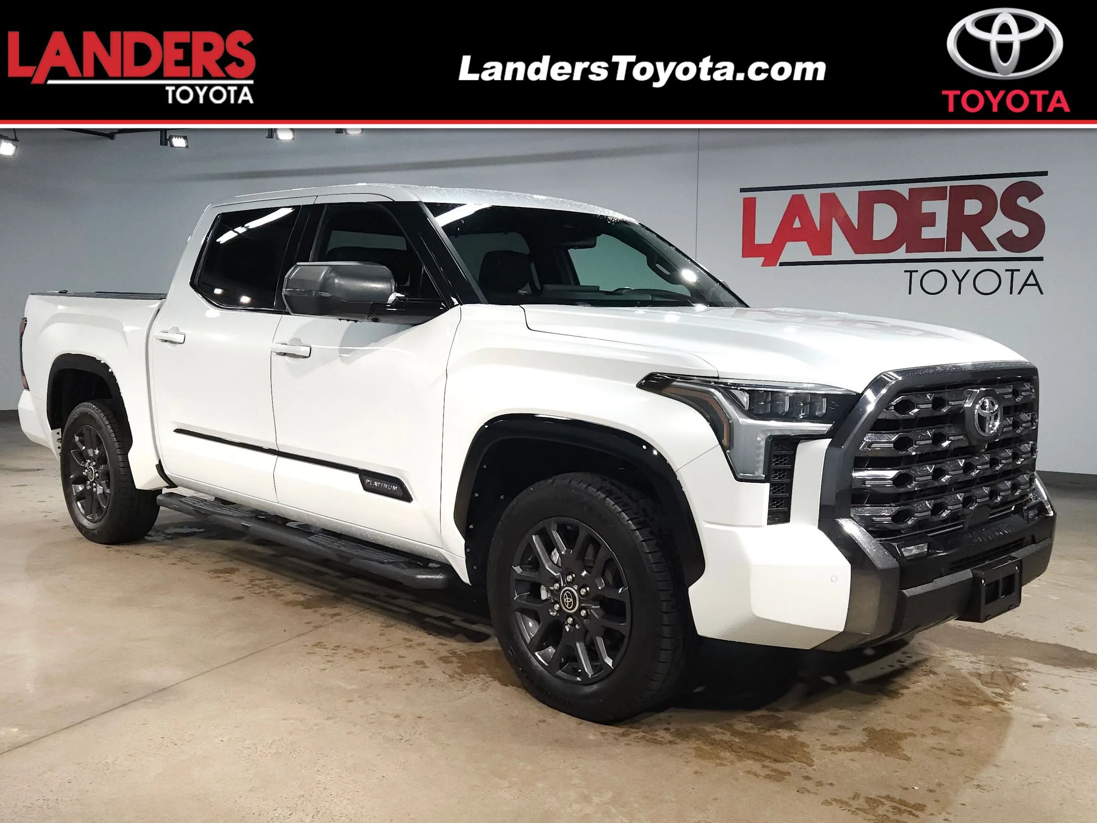 Used 2022 Wind Chill Pearl Toyota Platinum image 1