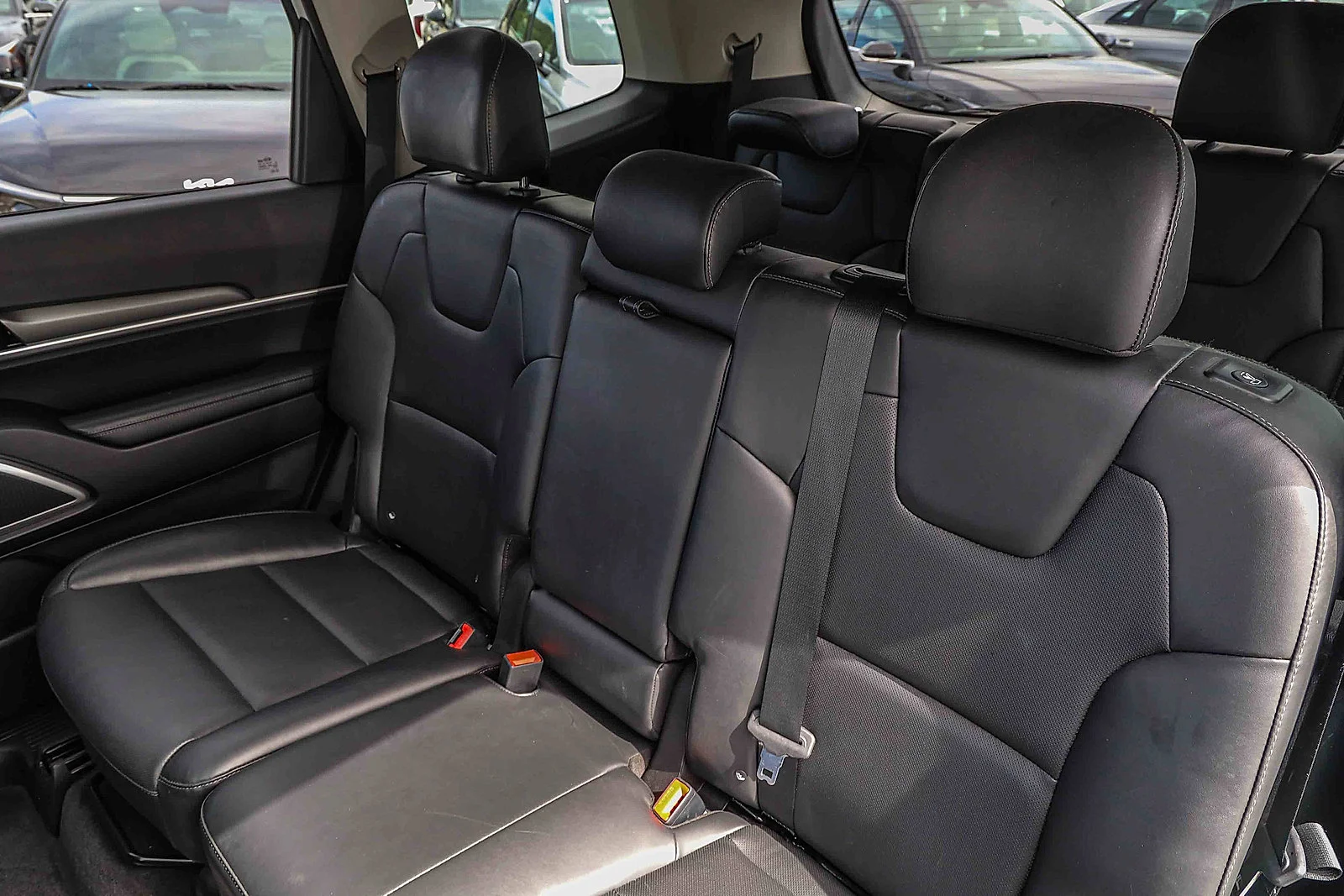 Certified Used 2020 Snow White Pearl Kia S image 21