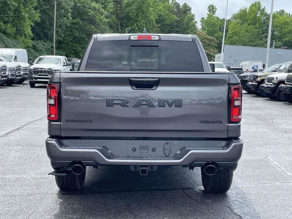 New 2026 Granite Crystal Metallic Clearcoat RAM Big Horn/Lone Star image 7