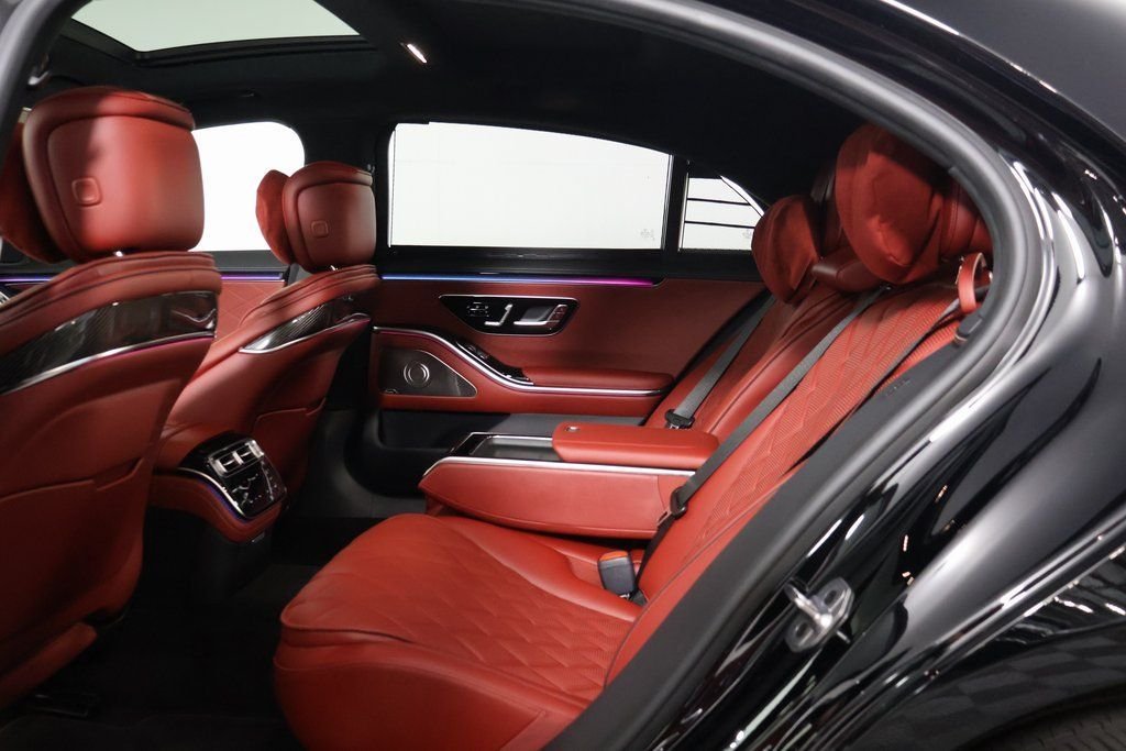 New 2026 Black Mercedes-Benz S 580 image 6