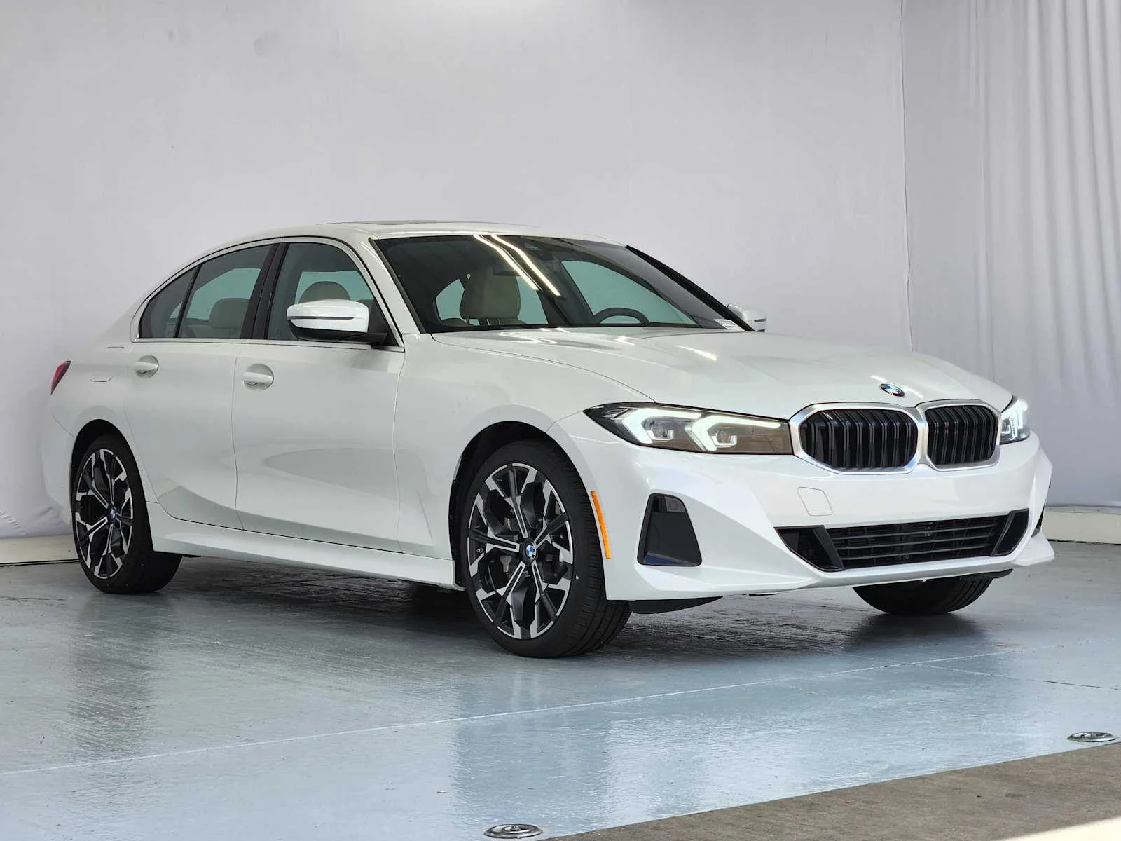 Certified Used 2026 Mineral White Metallic BMW 330i NA xDrive image 2