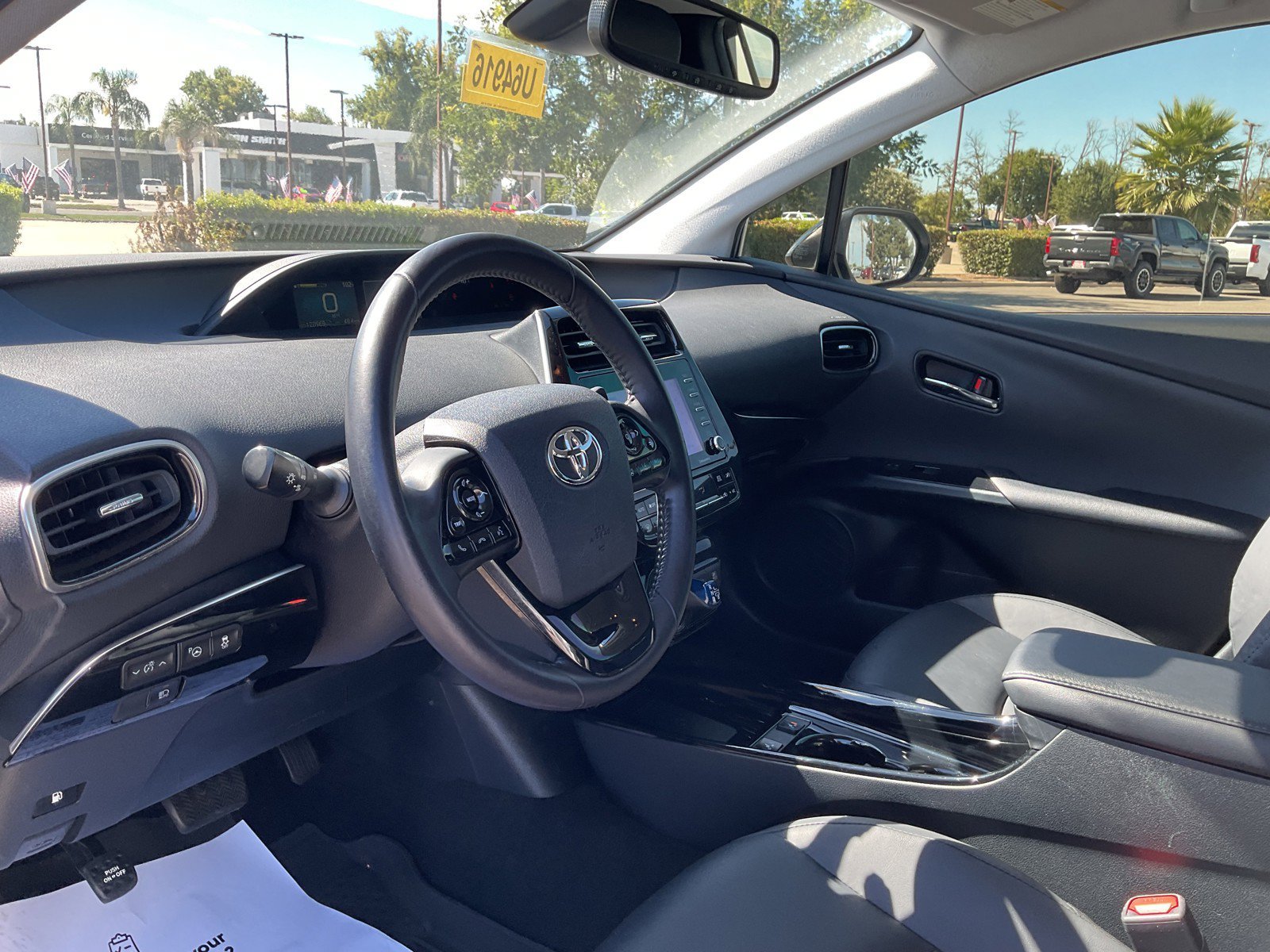 Used 2022 White Toyota Nightshade image 15