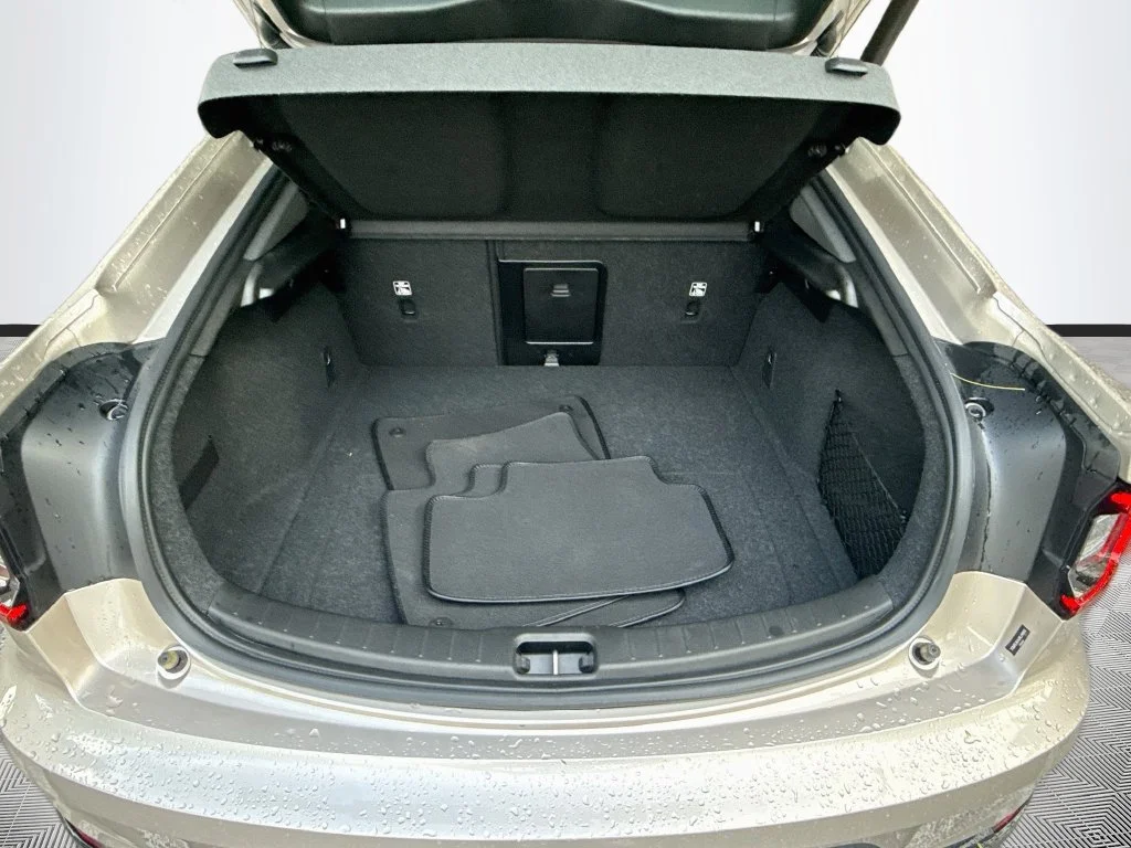 Used 2024  Polestar Long Range Single Motor image 30