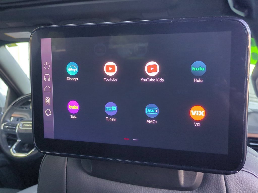 2026 GMC Yukon XL Denali - Photo 36